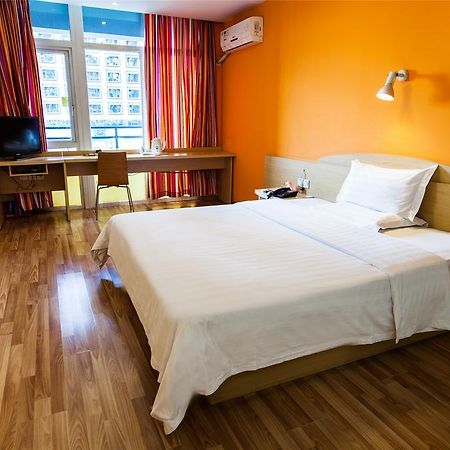 7Days Inn Guiyang West Yan'An Road エクステリア 写真