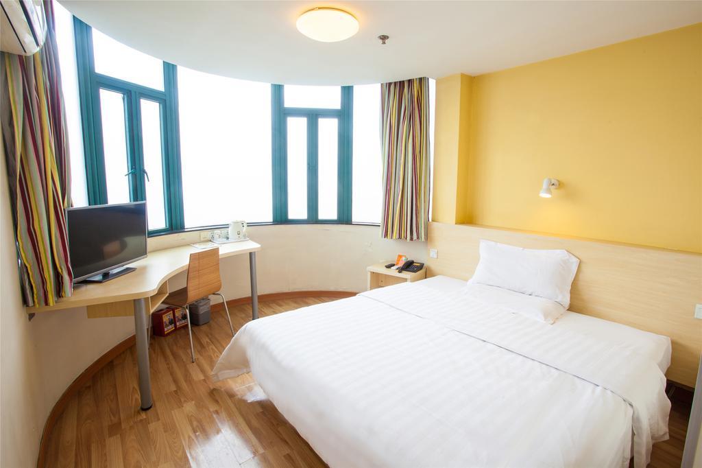7Days Inn Guiyang West Yan'An Road エクステリア 写真