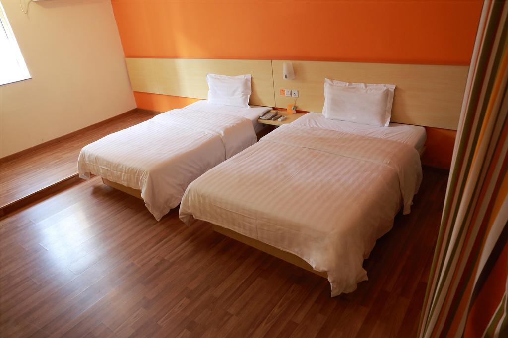 7Days Inn Guiyang West Yan'An Road エクステリア 写真