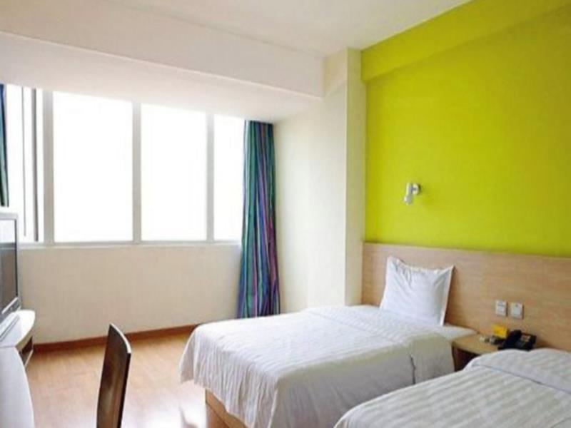 7Days Inn Guiyang West Yan'An Road エクステリア 写真